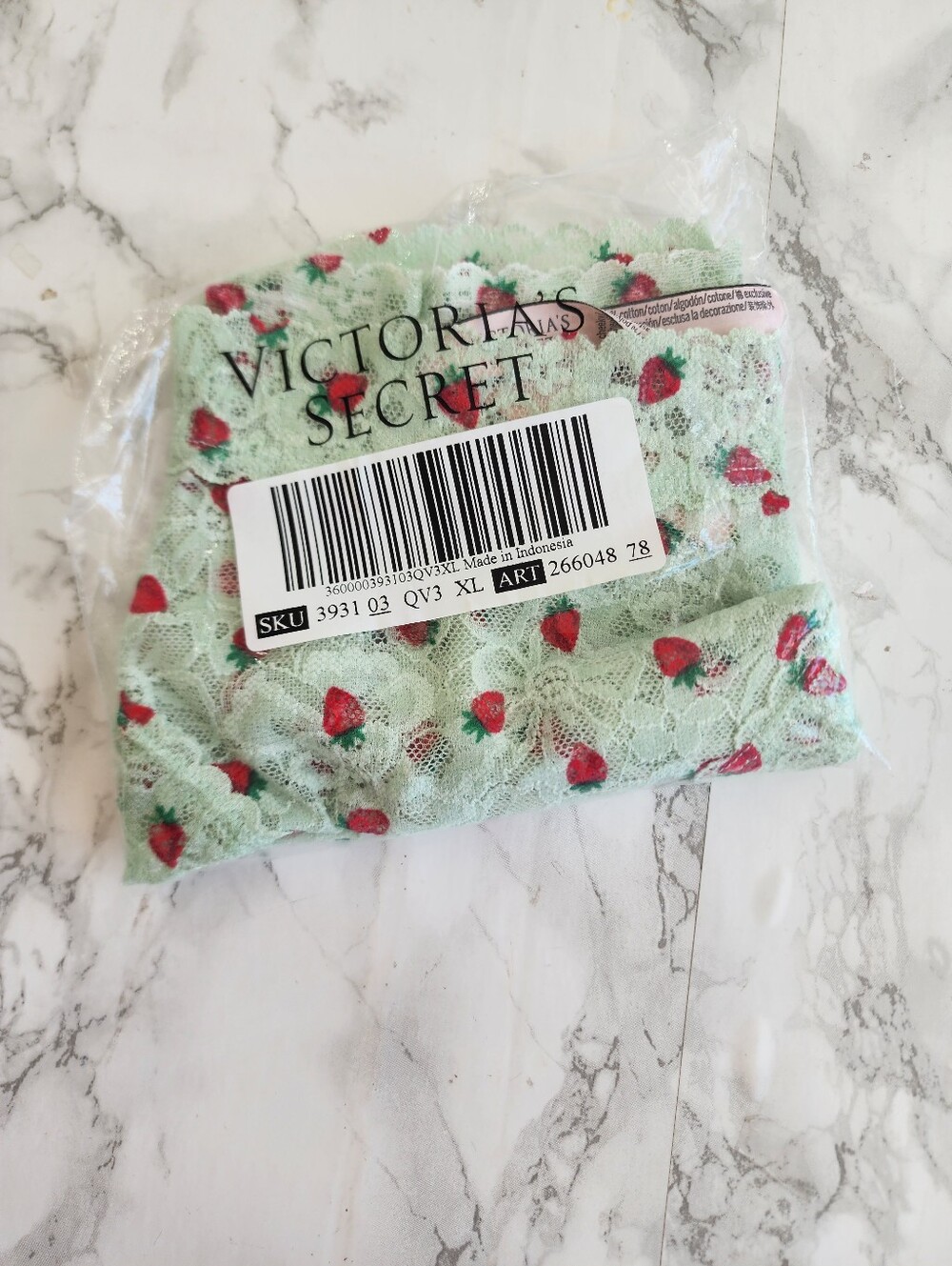 Victoria's Secret Lacie Cheeky Panty Strawberry Print XL - Picture 5 of 7